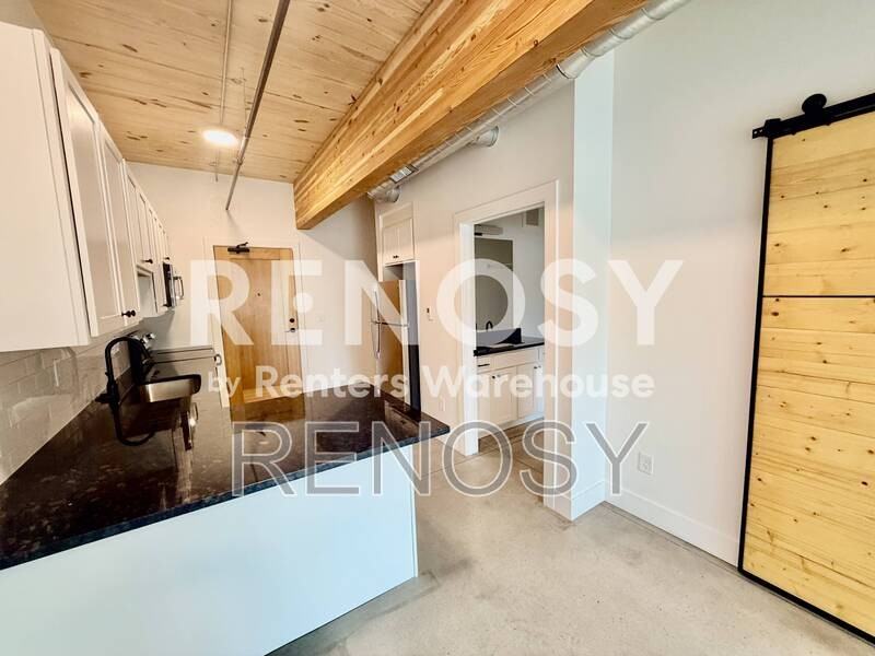 2701 Ingersoll Ave #304 - Photo 4 of 15