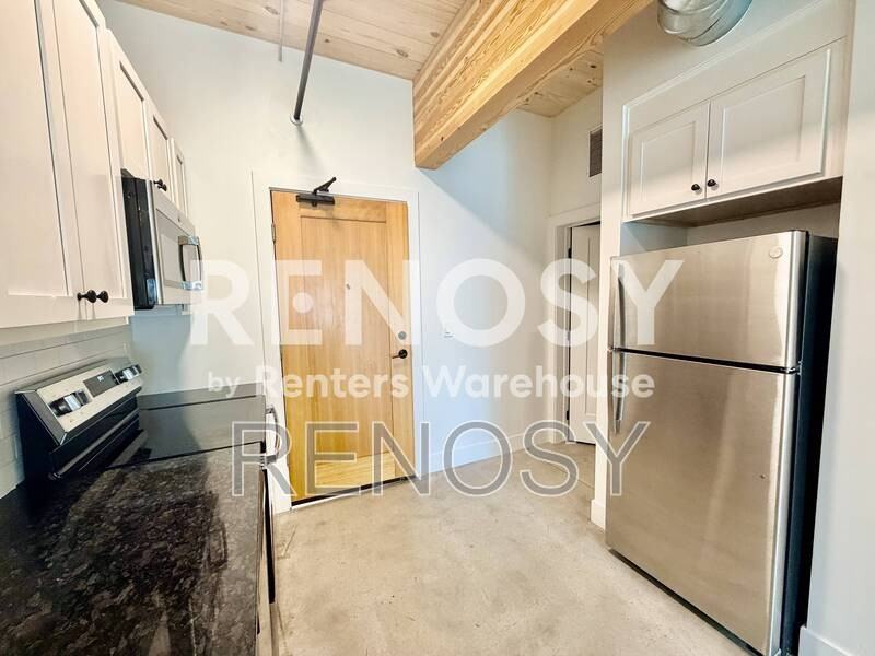 2701 Ingersoll Ave #304 - Photo 6 of 15