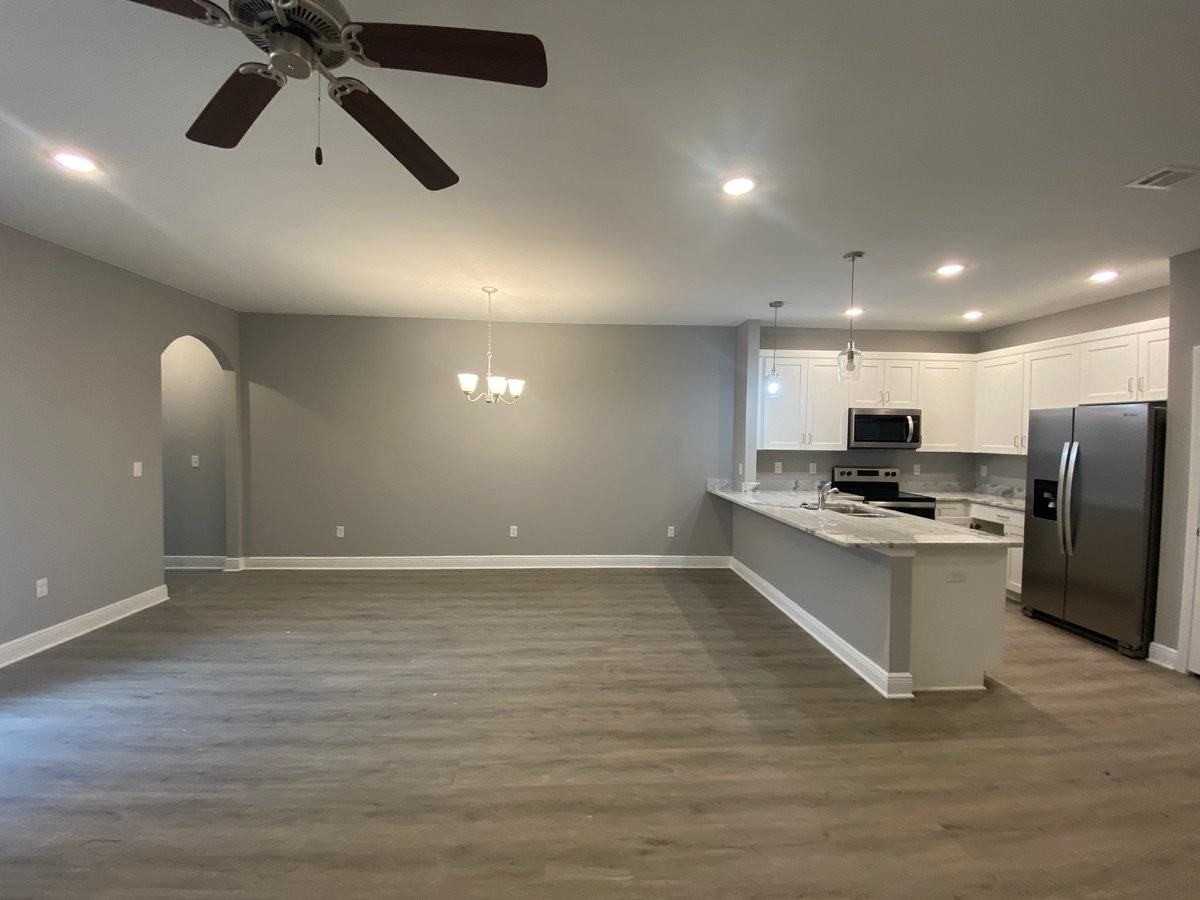 963 Skylark Rd - Photo 4 of 33
