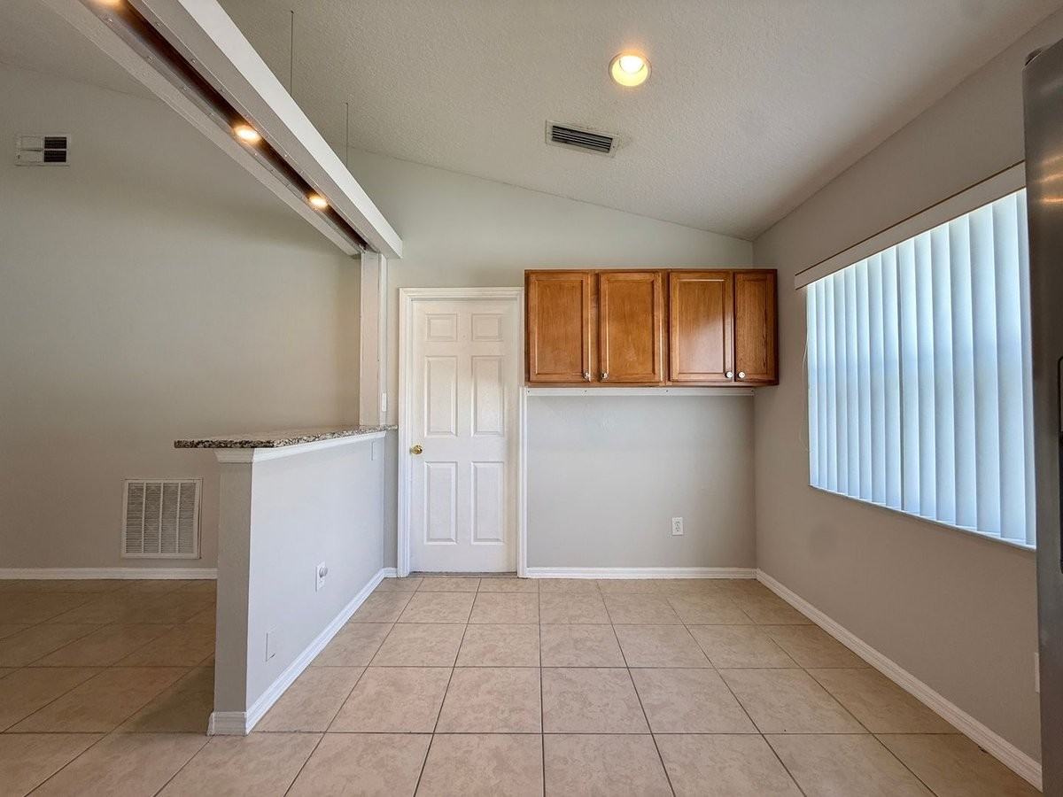 4059 Sunny Day Way - Photo 2 of 27