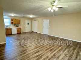 featured image of 1000 E Reeves St #A