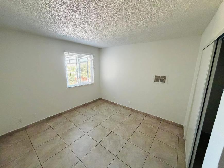 14000 Foothill Blvd - Photo 5 of 9