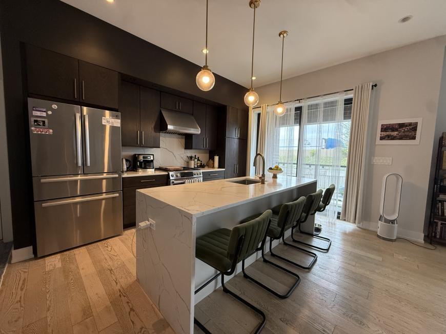 2034 N Avondale - Photo 4 of 10