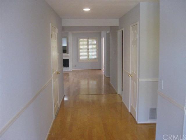 23418 Villena - Photo 3 of 15