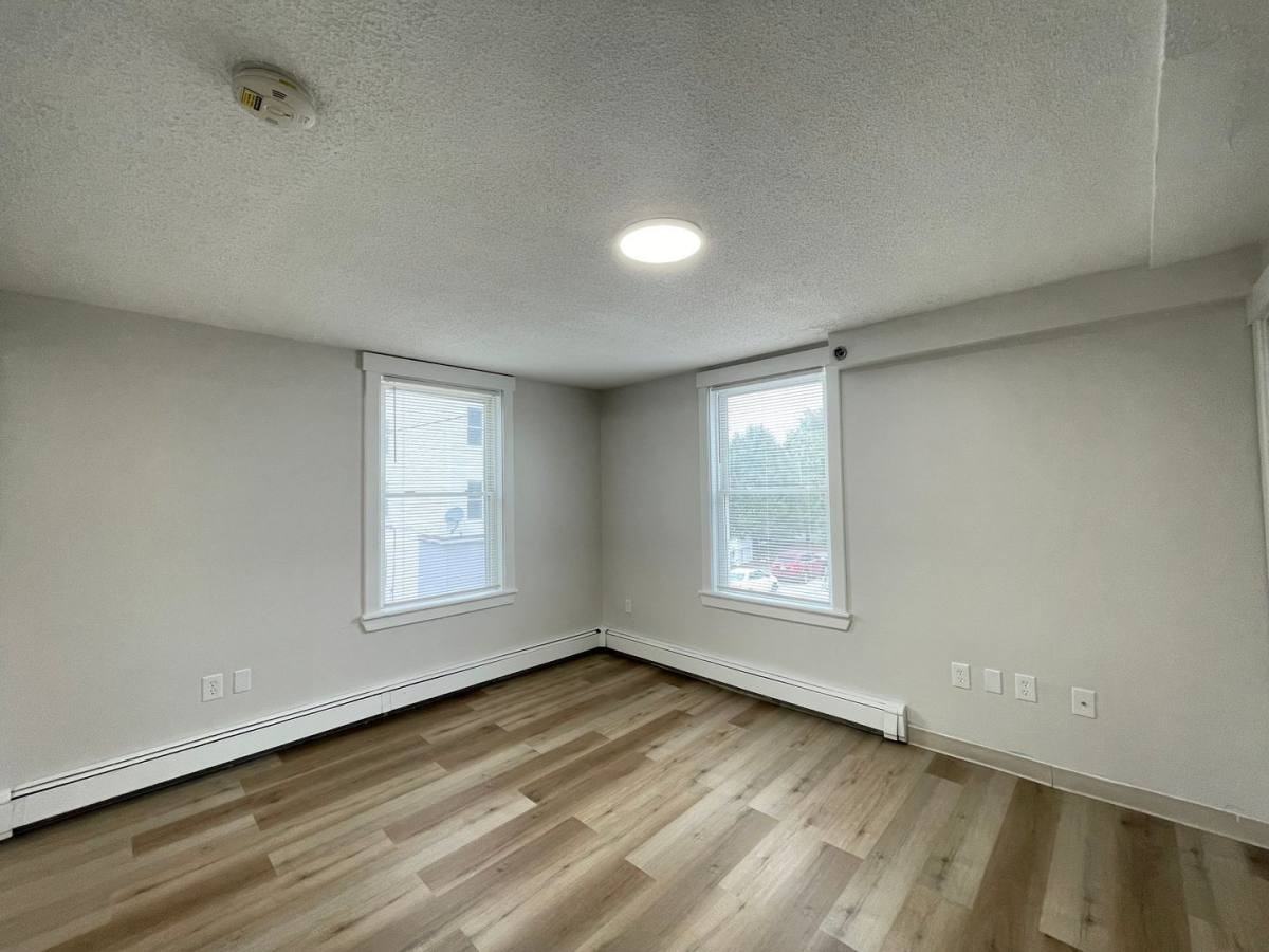 251 Pine St #204 - Photo 2 of 8