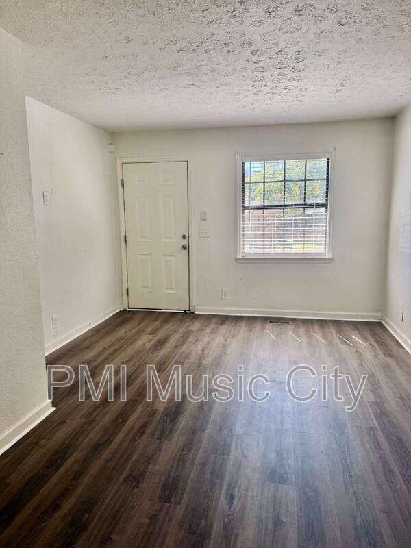 329 Scalf Dr #B - Photo 6 of 14