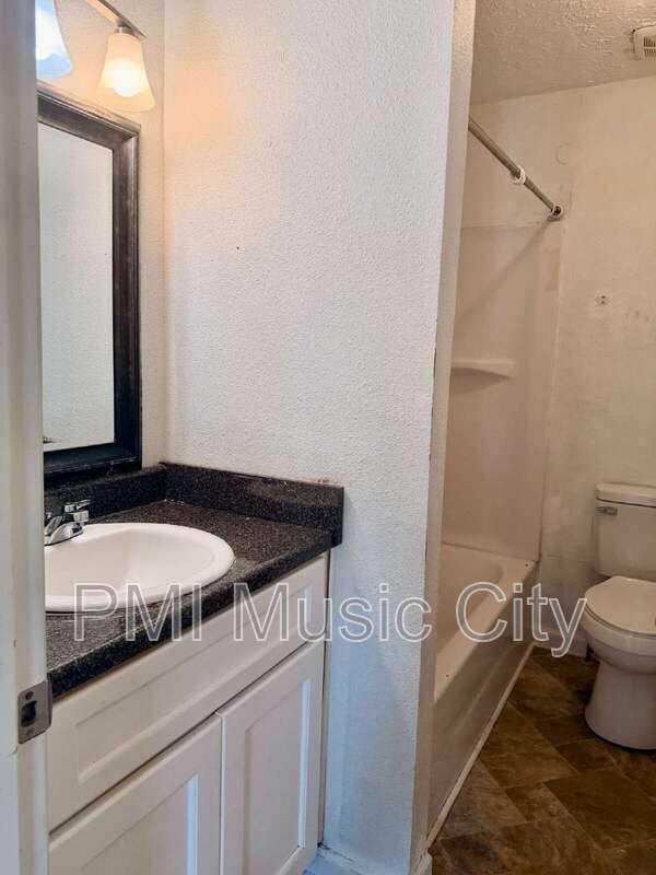 329 Scalf Dr #B - Photo 7 of 14