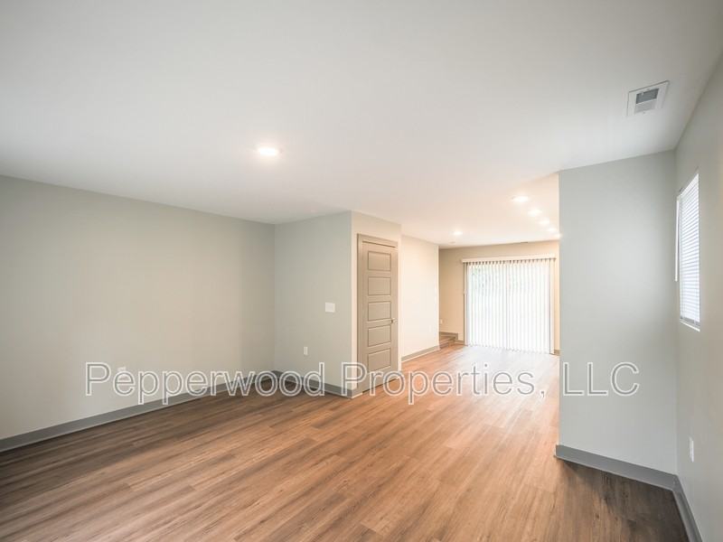 18 Ladson St - Photo 7 of 16