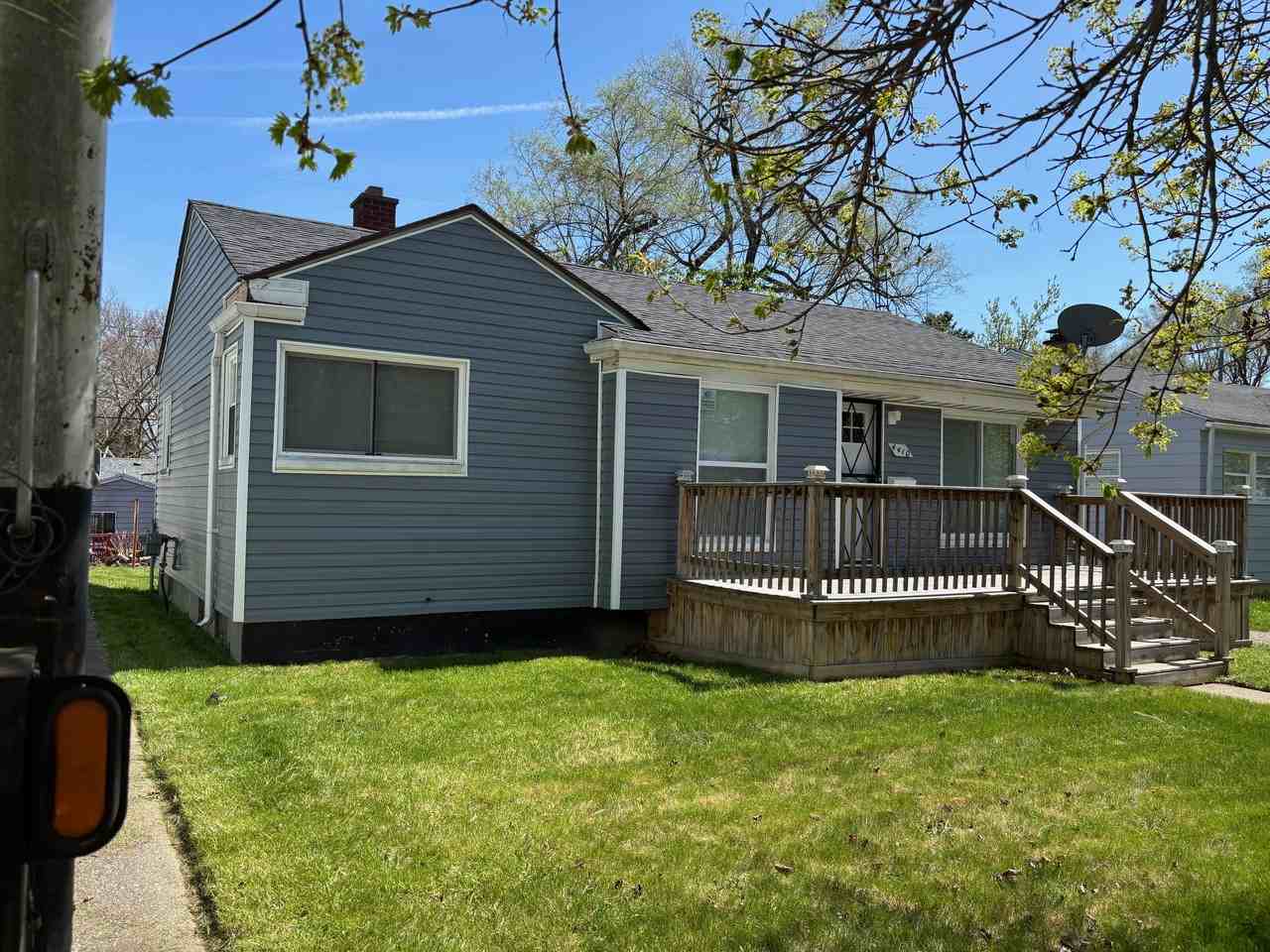 4410 Greenlawn Dr - Photo 3 of 29