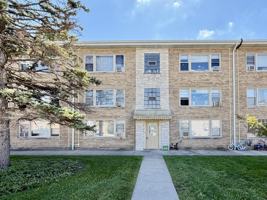featured image of N Milwaukee Ave #2A