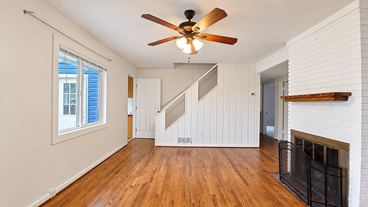 5934 Lemay Rd - Photo 6 of 29