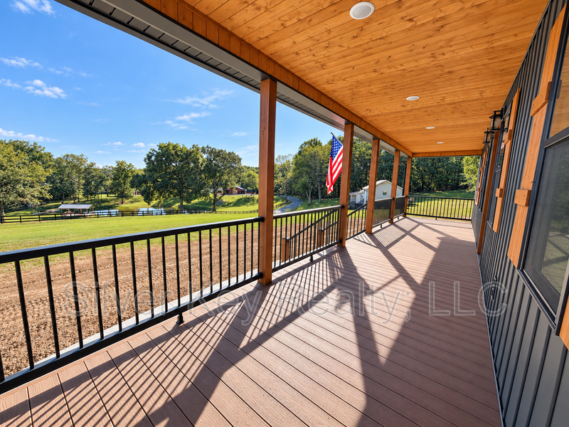 1725 Reed Rd - Photo 3 of 33