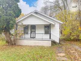 featured image of 1521 Begole St