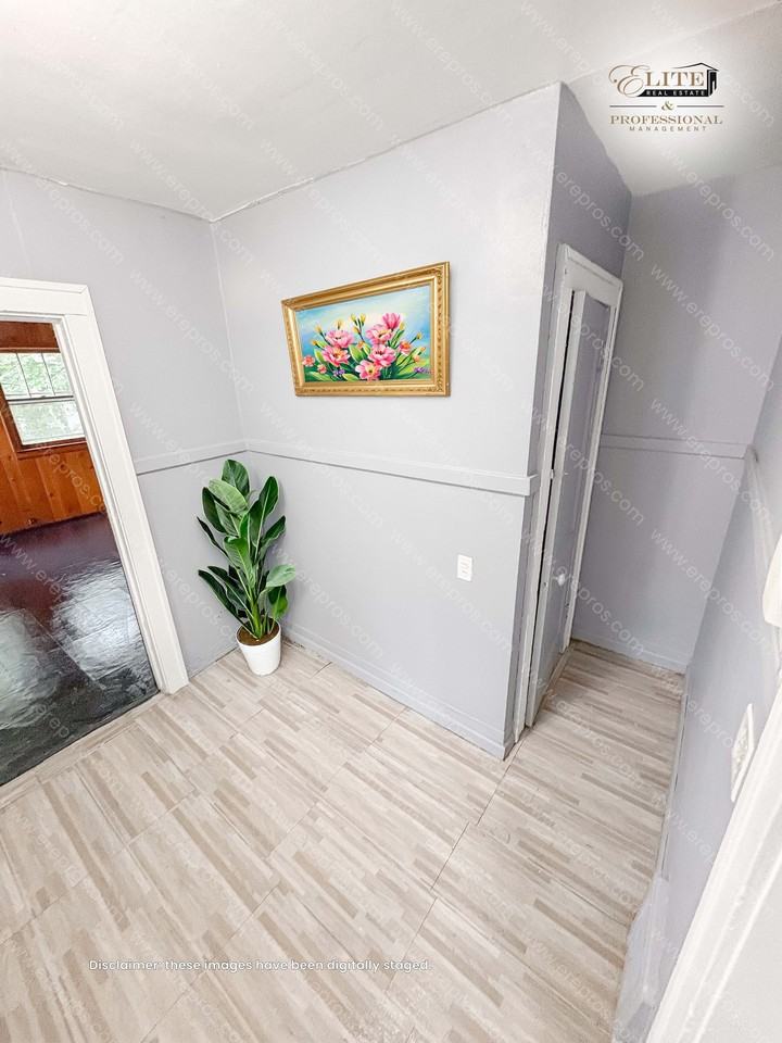 1521 Begole St - Photo 4 of 11