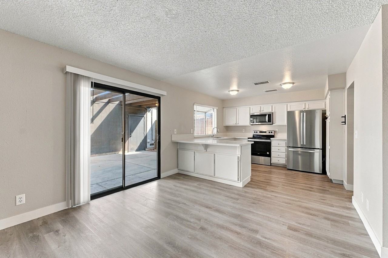 3251 Longford Way #0 - Photo 3 of 26