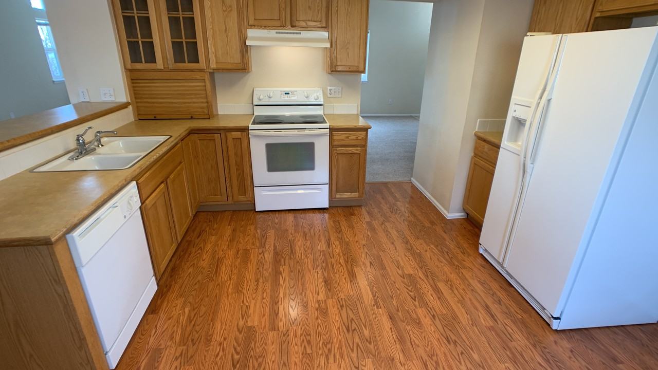 4855 Sweetgrass Ln - Photo 4 of 10