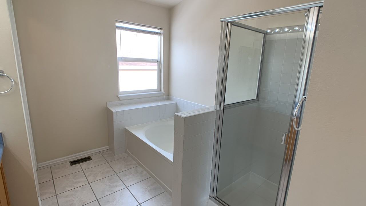 4855 Sweetgrass Ln - Photo 6 of 10