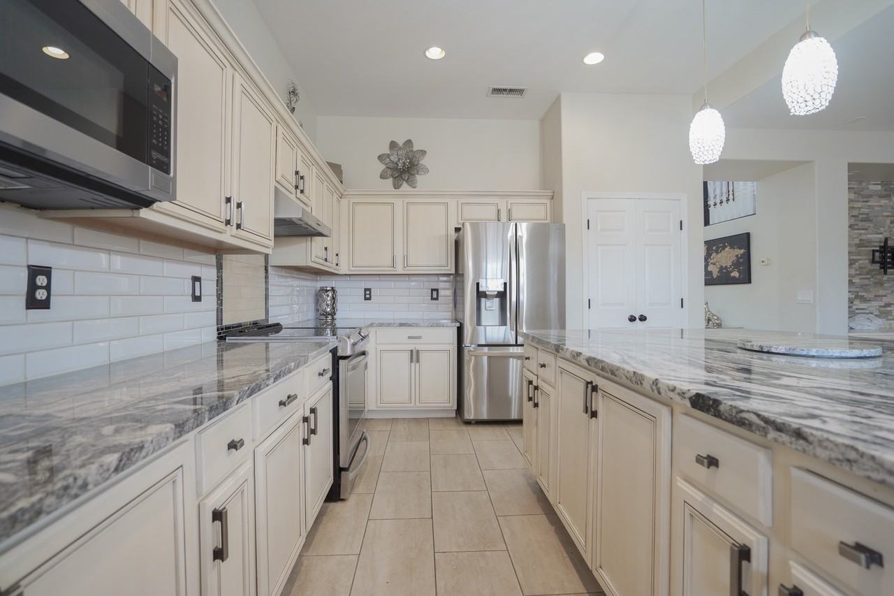 5137 W Grenadine Rd - Photo 7 of 40