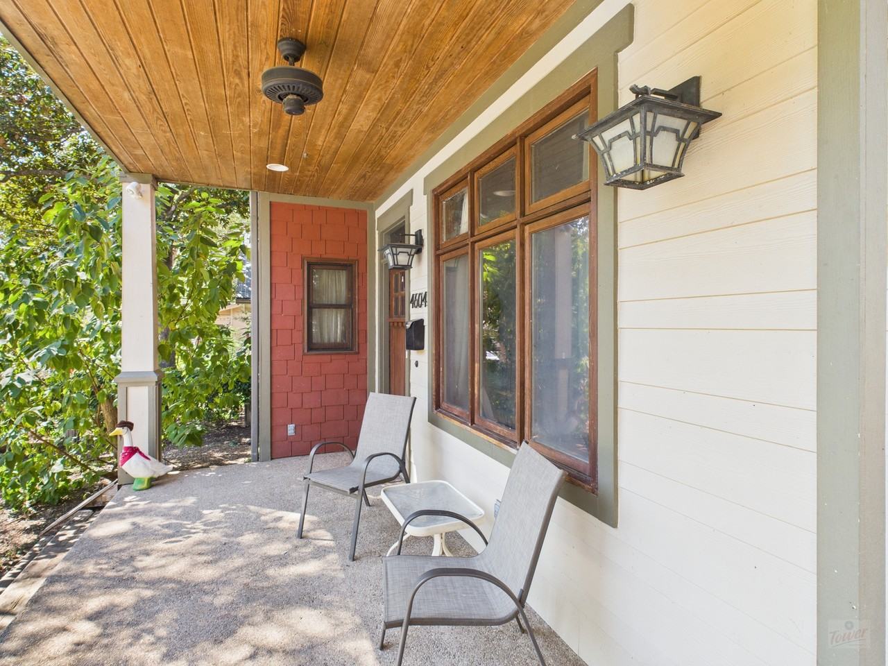 4604 Avenue H - Photo 5 of 50