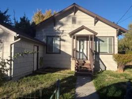 featured image of 718 Cedar St