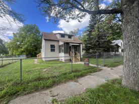 2933 6th St - Photo 1 of 1