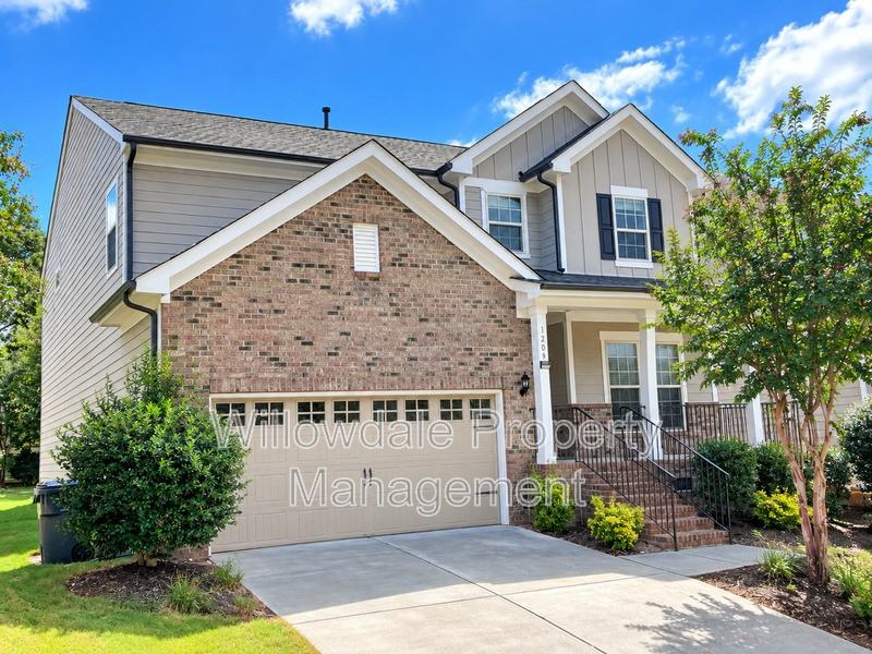 1209 Magnolia Row Trl - Photo 2 of 31
