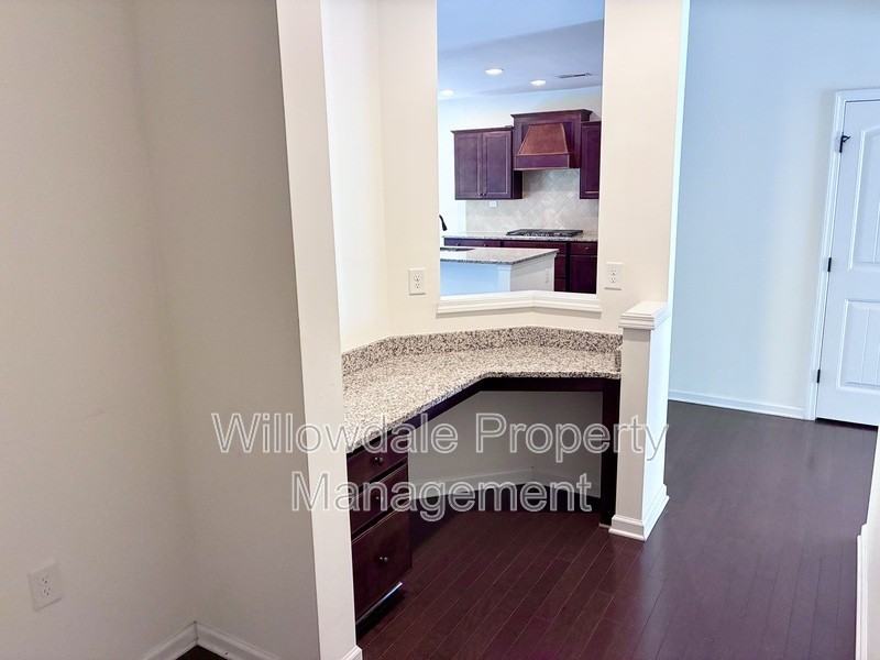 1209 Magnolia Row Trl - Photo 6 of 31