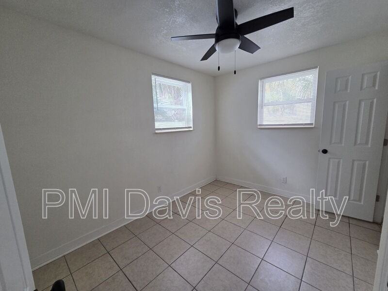 5838 Yellow Pine Ct #02 - Photo 4 of 5