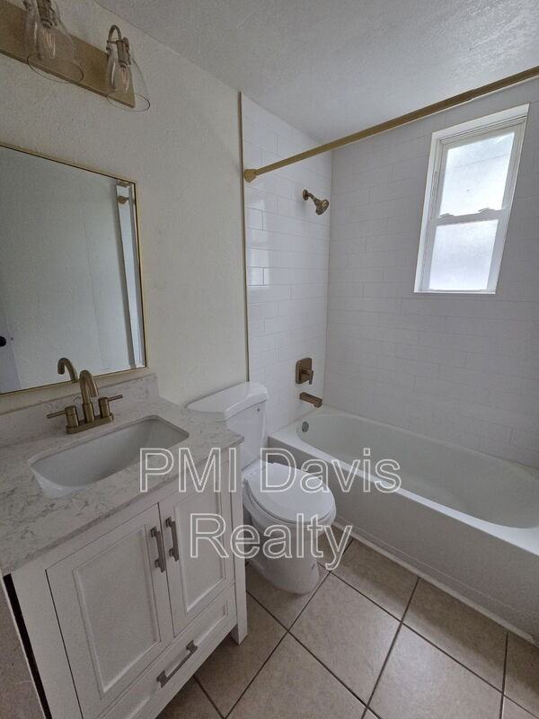 5838 Yellow Pine Ct #02 - Photo 5 of 5