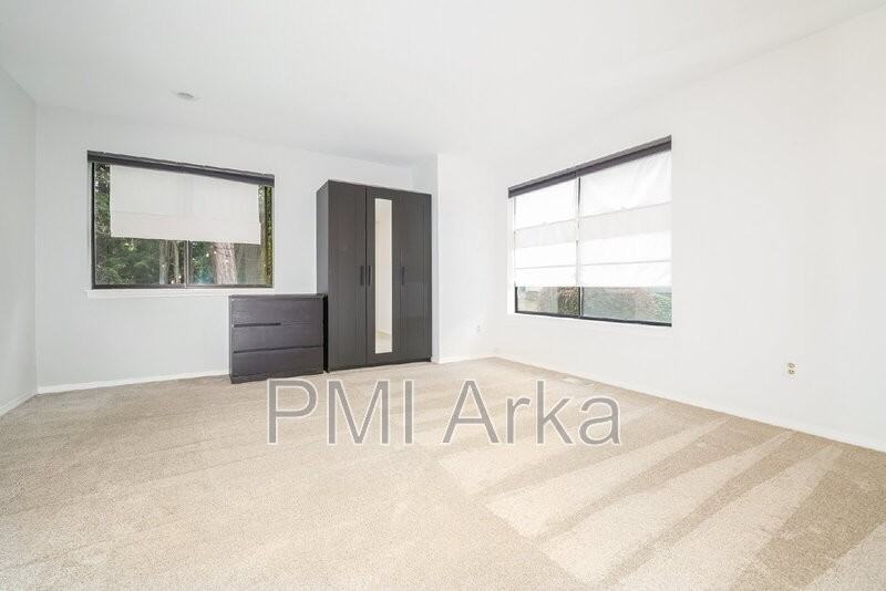 11818 Ne 105th Ct - Photo 7 of 17