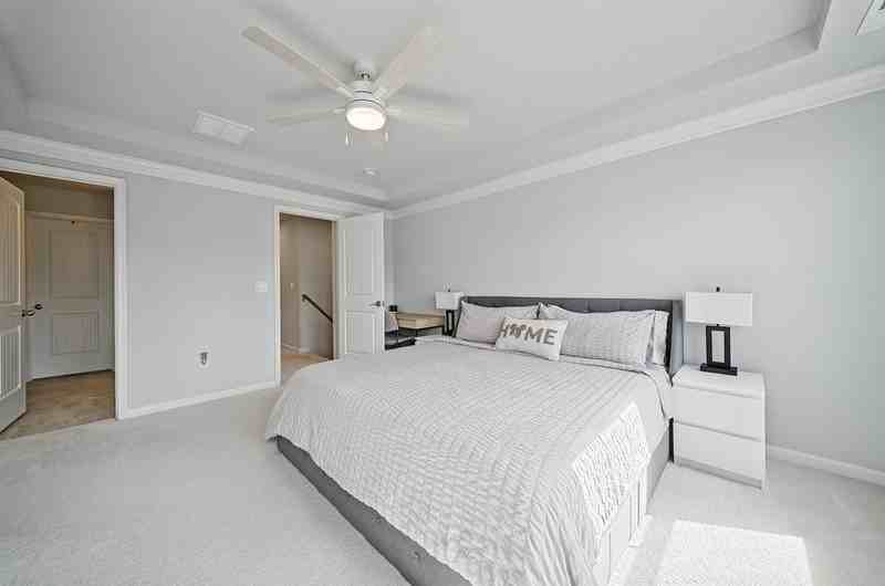 423 Asuza St - Photo 3 of 35
