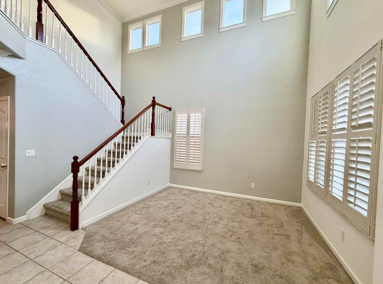 3530 Callison Dr - Photo 3 of 48
