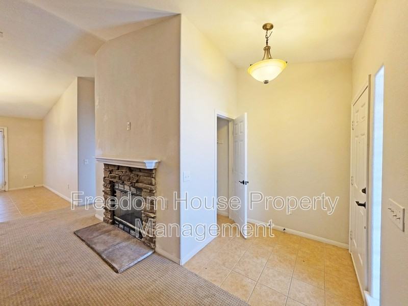 410 Belville Rd - Photo 6 of 49