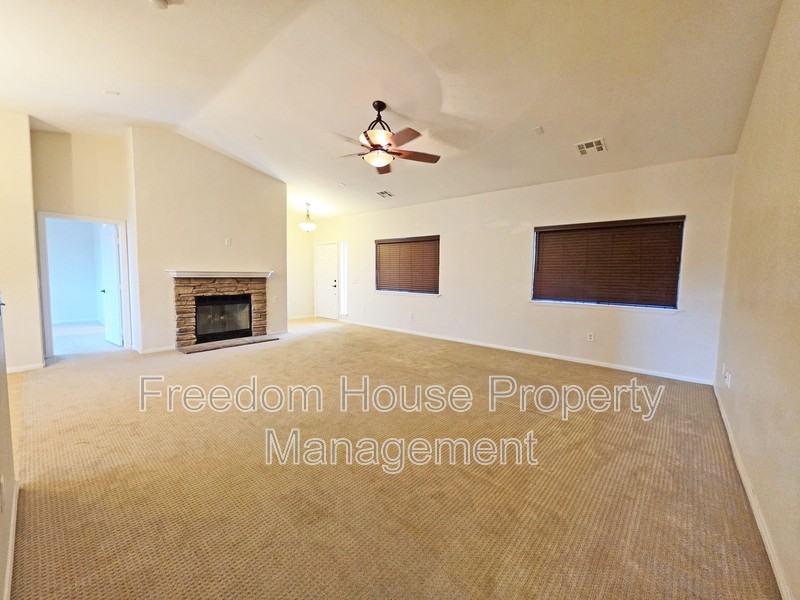 410 Belville Rd - Photo 7 of 49