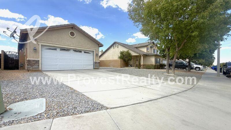 13532 Boulder Ln - Photo 3 of 20