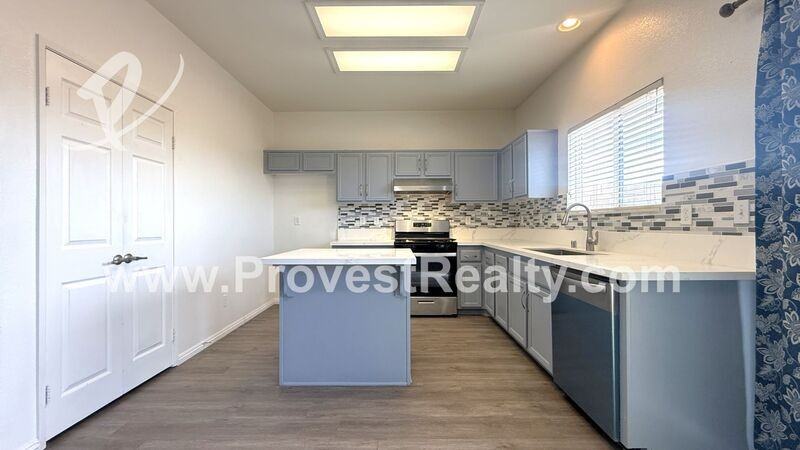 13532 Boulder Ln - Photo 6 of 20