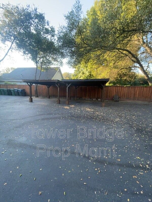 5770B Hoffman Ln - Photo 4 of 4