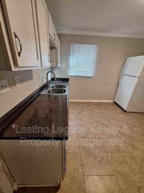 4220 Glenn Hi Rd #2 - Photo 4 of 12