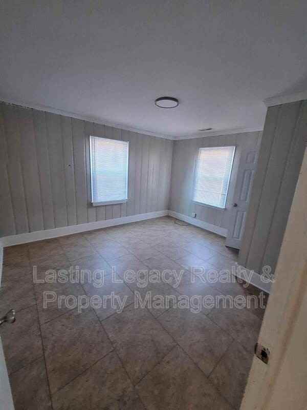 4220 Glenn Hi Rd #2 - Photo 7 of 12