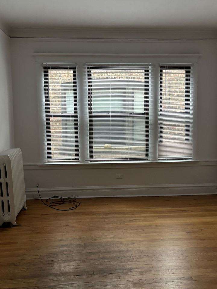 129 S Harvey Ave #3 - Photo 7 of 11