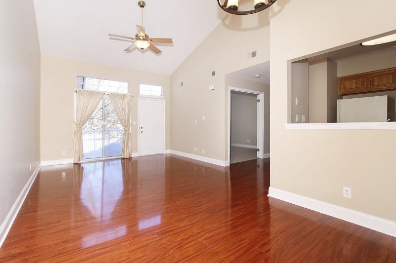 28 Pine Ct - Photo 2 of 10