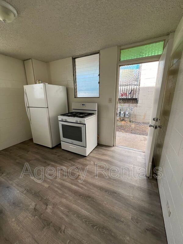 94-177 Leokane St #103 - Photo 3 of 5