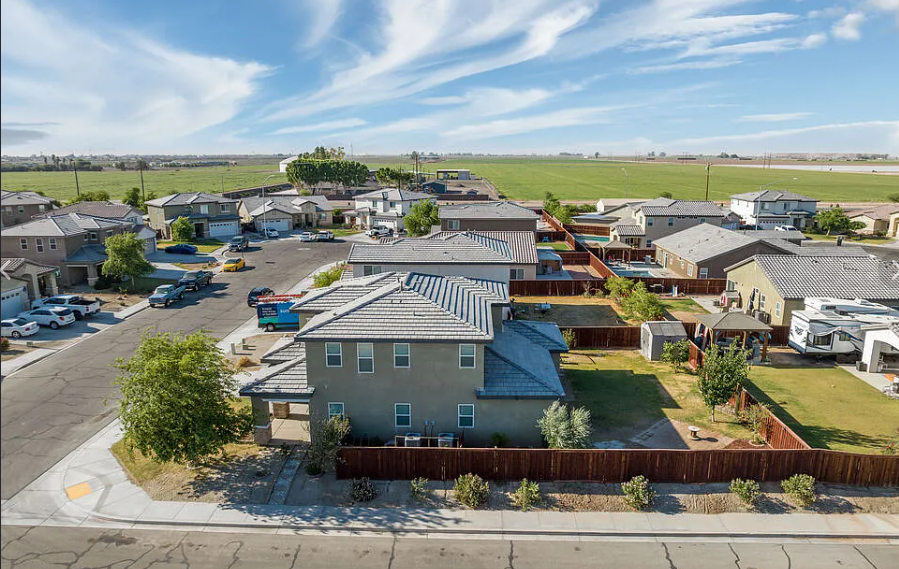 2380 Park Ct #NA - Photo 2 of 15