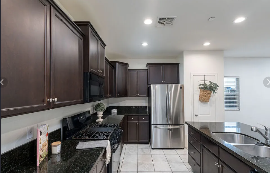 2380 Park Ct #NA - Photo 5 of 15