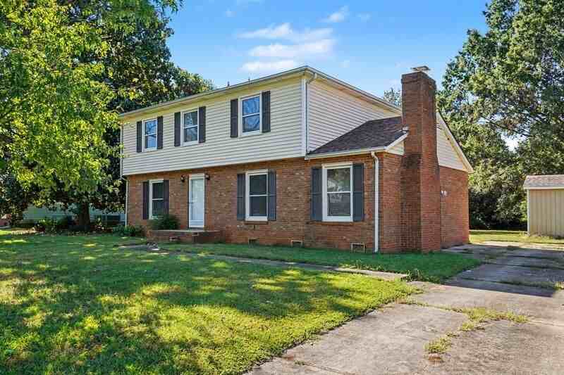 2517 Gum Wood Ct - Photo 2 of 25