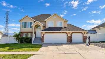 featured image of 3291 S Waterleaf Way
