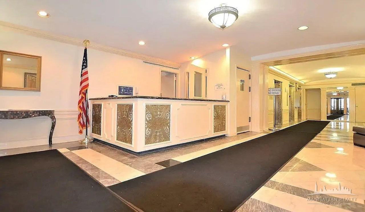 E 38th St #8 - Photo 4 of 4