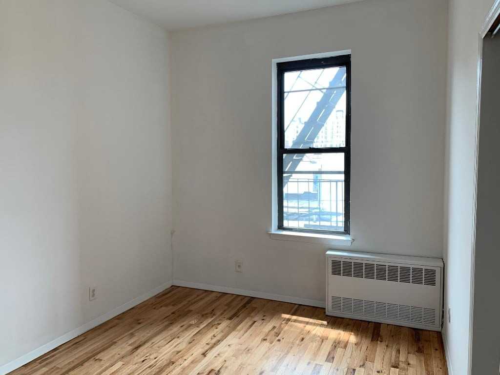 W 85th St #6A - Photo 6 of 10