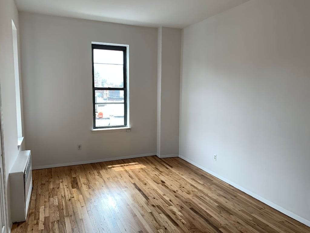 W 85th St #6A - Photo 7 of 10