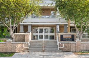 featured image of 790 Kingsmere Cres Sw